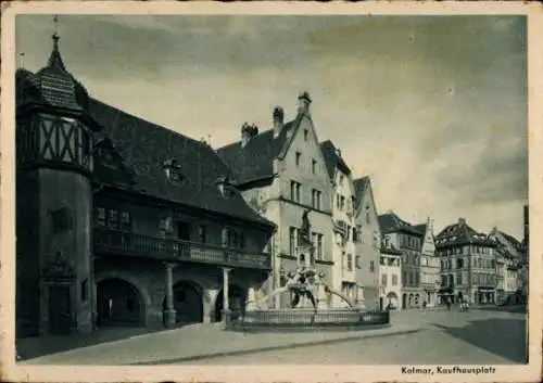 Ak Colmar Kolmar Elsass Haut Rhin, Kaufhausplatz, Brunnen