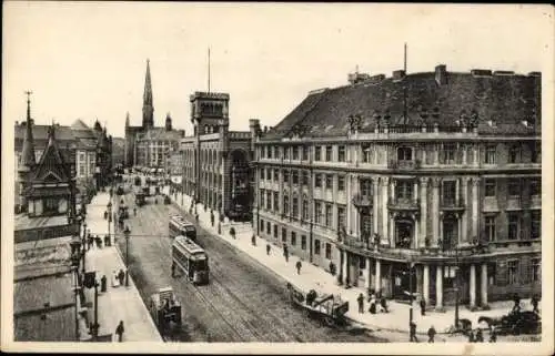 Ak Berlin Mitte, Mühlendamm, Sparkasse, Petrikirche, Straßenbahnen