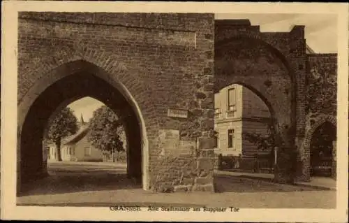 Ak Gransee in der Mark, Alte Stadtmauer am Ruppiner Tor