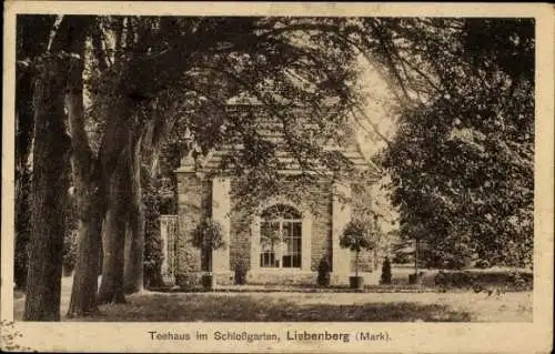 Ak Liebenberg Löwenberger Land in der Mark, Teehaus im Schlossgarten