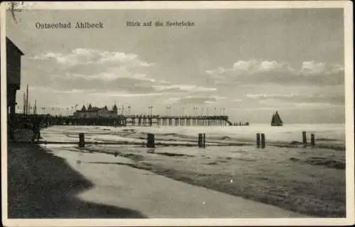 Ak Seebad Ahlbeck Usedom, Blick auf die Seebrücke mit Meer