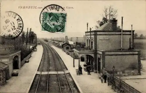 CPA Verneuil sur Seine Yvelines, Gare