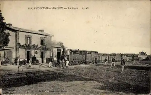 CPA Château Landon Seine et Marne, Gare