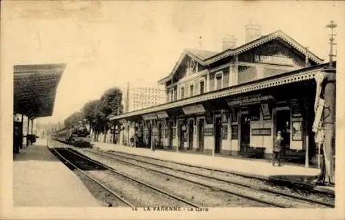 Ak La Varenne Saint-Maur-des-Fossés Val de Marne, Bahnhof Chennevières La Varenne