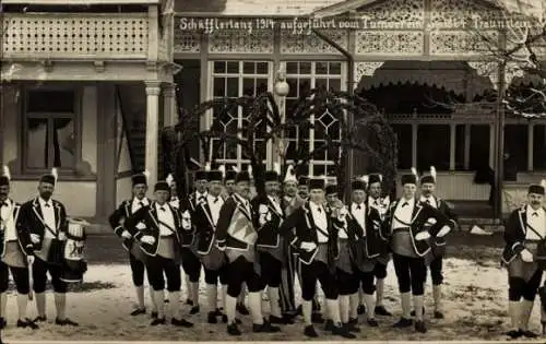 Ak Traunstein in Oberbayern, Schäfflertanz 1914, Turnverein