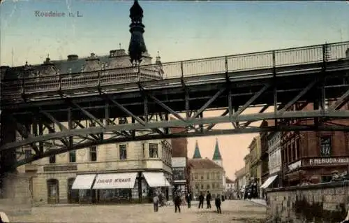 Ak Roudnice nad Labem Raudnitz an der Elbe Reg. Aussig, Überführung