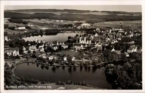 Ak Bad Waldsee in Oberschwaben Württemberg, Fliegeraufnahme