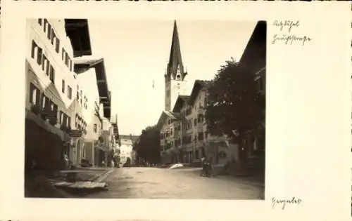 Foto Ak Kitzbühel in Tirol, Hauptstraße