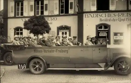 Foto Ak Freiburg im Breisgau, Höhen Verkehr Freiburg, Autobus mit Passagieren