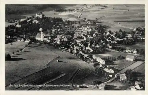 Ak Bad Grönenbach im Allgäu, Erstes Allgäuer Musterdorf, Fliegeraufnahme