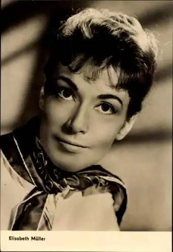 Ak Schauspielerin Elisabeth Müller, Dr. Crippen lebt, Portrait
