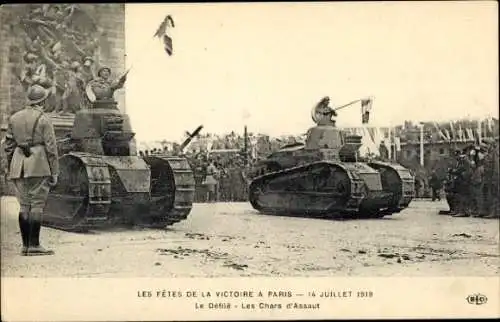 Ak Paris, Tag des Sieges, 14. Juli 1919, Die Parade, Die Sturmpanzer