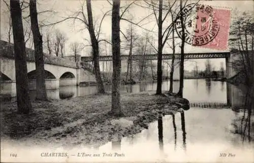 Ak Chartres Eure et Loir, L'Eure aux Trois Ponts