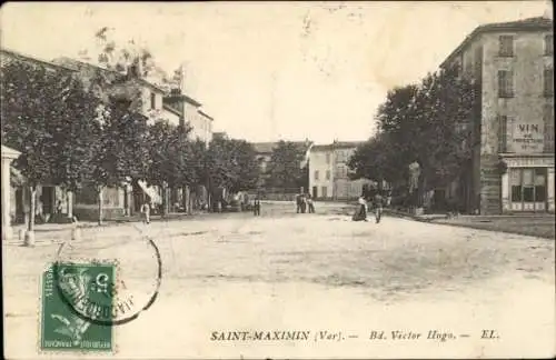 Ak Saint Maximin la Sainte Baume Var, Boulevard Victor Hugo