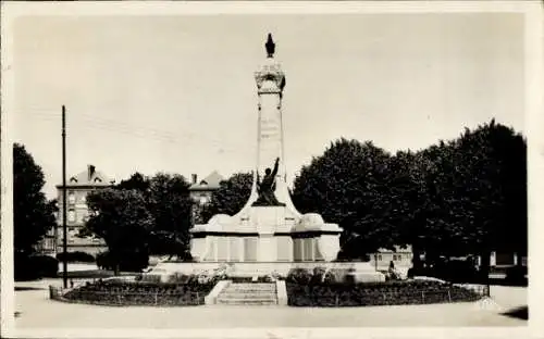 Ak Sedan Ardennes, Kriegsdenkmal