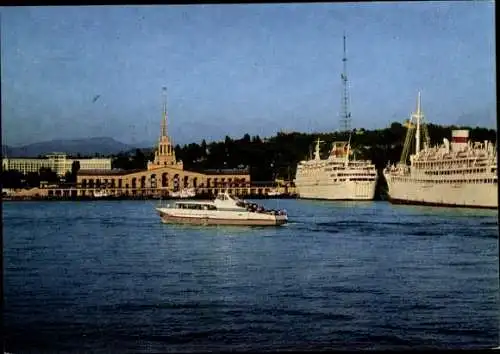 Ak Sotschi Russland, Hafen, Fährschiffe, Russische Foederation