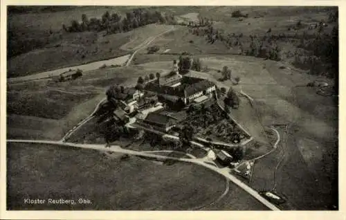 Ak Sachsenkamm in Oberbayern, Kloster Reutberg, Fliegeraufnahme