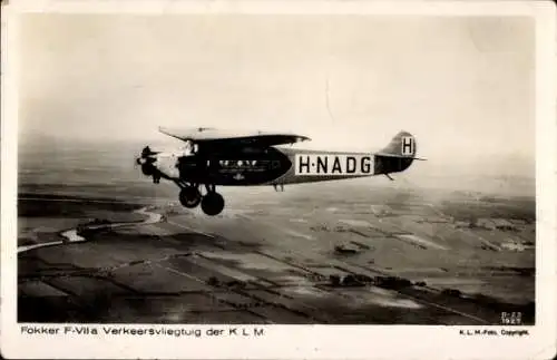 Foto Ak Doppeldecker, Flugzeug, Fokker F. VII Verkeersvliegtuig, KLM