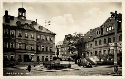 Ak Hainichen in Sachsen, Markt, Denkmal