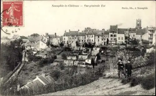 Ak Neauphle le Château Yvelines, Vue generale Est