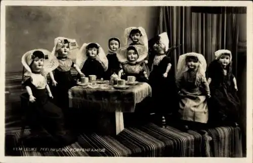 Ak Puppen in niederländischen Trachten