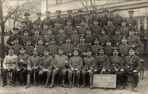 Foto Ak Zwickau in Sachsen, Deutsche Soldaten in Uniformen, Rekrutendepot