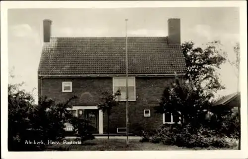 Ak Almkerk Nordbrabant Niederlande,  Herv. Pastorie