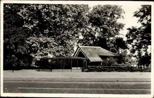 Ak Hoorn Nordholland Niederlande, Volière a. d. Draafsingel