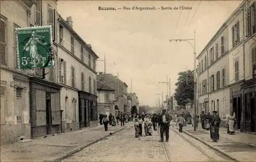 Ak Bezons Val d'Oise, Farbikarbeiter auf der Argenteuil