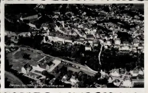 Ak Dachau in Oberbayern, Fliegeraufnahme, Stadtpanorama