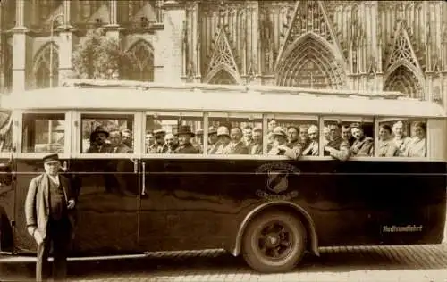 Foto Ak Köln, Stadtrundfahrt, Autobus