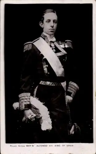 Ak Portrait von Alfonso XIII. König von Spanien in Uniform