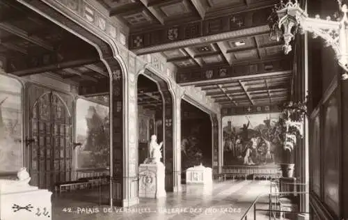 Ak Versailles Yvelines, Palais, Galerie des Croisades