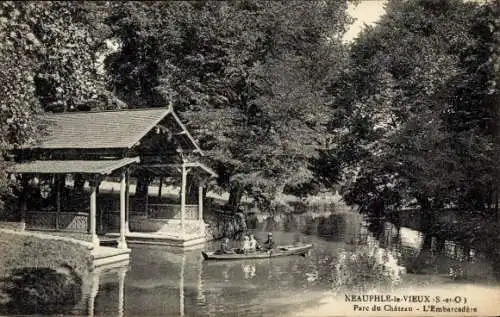 Ak Neauphle le Vieux Yvelines, Schlosspark, Anleger, Ruderboot