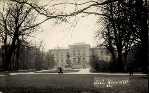 Ak Kiel, Universität