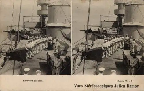 Stereo Ak Französische Seeleute, Exercise du Fusil, Seeleute