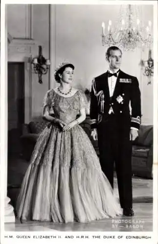 Ak H.M. Queen Elizabeth II andd H.R.H. The Duke of Edinburgh