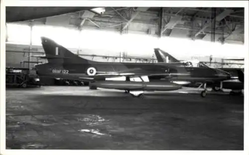 Foto Simbabwisches Militärflugzeug, Rhodesian AF, Hawker Hunter FGA9, RRAF 122