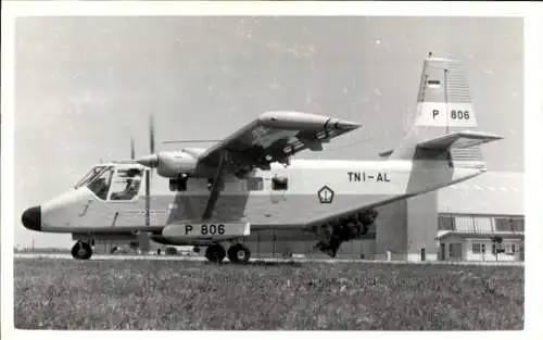 Foto Indonesisches Militärflugzeug, Indonesian Navy, GAF Nomad, P 806