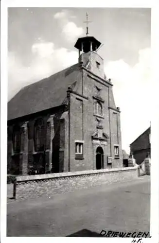 Ak Driewegen Zeeland Niederlande, Ned. Herv. Kerk