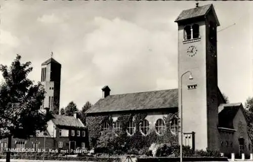 Ak Emmeloord Flevoland Niederlande, N. H. Kerk met Poldertoren