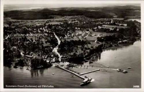 Ak Staad Konstanz am Bodensee, Fährhafen, Fliegeraufnahme