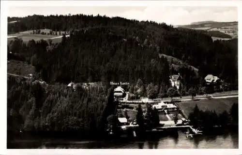 Ak Titisee Neustadt im Breisgau Hochschwarzwald, Haus Lotte, Fliegeraufnahme