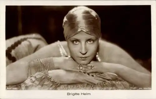 Ak Schauspielerin Brigitte Helm, Portrait, Ross Verlag