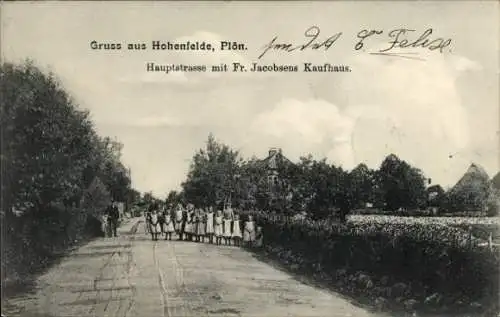 Ak Hohenfelde an der Ostsee Holstein, Hauptstraße mit Fr. Jacobsens Kaufhaus, Kindergruppe