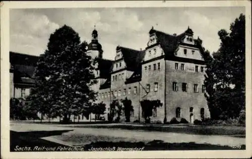 Ak Wermsdorf in Sachsen, Sächs. Reit- und Fahrschule, Jagdschloss Wermsdorf