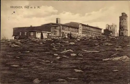 Ak Brocken im Harz, Brockenturm, Brockenhotel