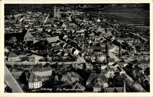 Ak Jüterbog in Brandenburg, Totalansicht, Original Fliegeraufnahme