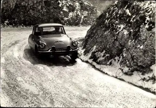 Ak Citroen DS 19, Fahrer Neyret und Terramorsi, Kennzeichen 2263LC-75, Critérium Neige et Glace 1962