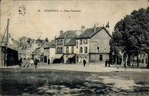 Ak Chartres Eure et Loir, Place Drouaise